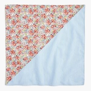 EUC J.Crew Bandana In Liberty Swirling Pearls